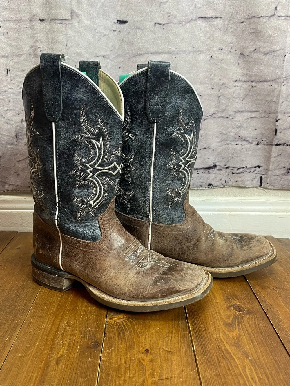 Old west bsc1914 square toe cowboy boots black and brown leather boys size 2
